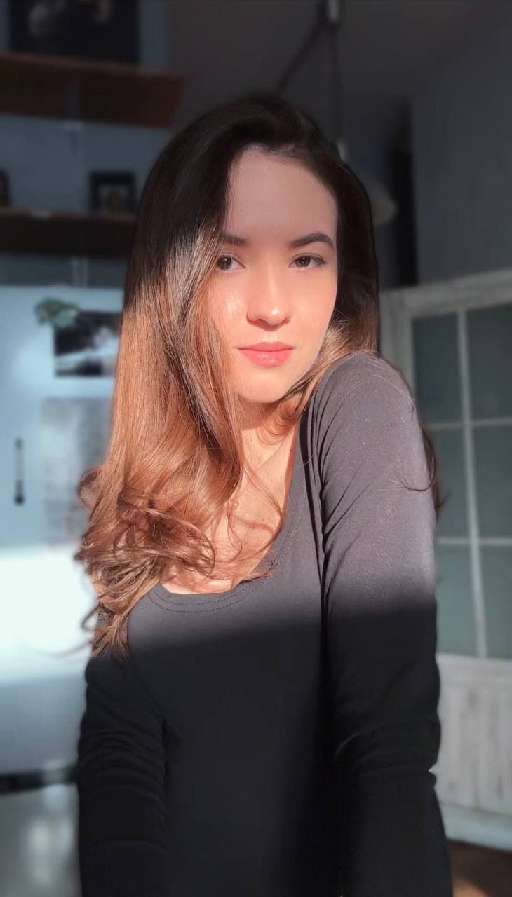 Алина Х